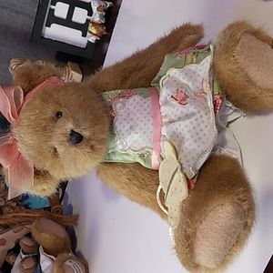 Boyds Bears "Meghan Lynn Flutterluv"
